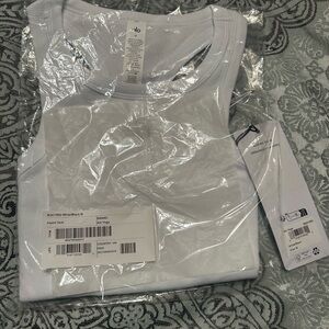 Brand new Alo yoga/tank top